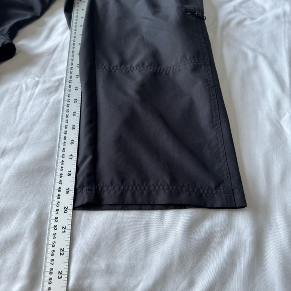 Reebok Men's Performance‎ Track Style Capri Pants Black Small Athleisure Hiking - Picture 12 of 16